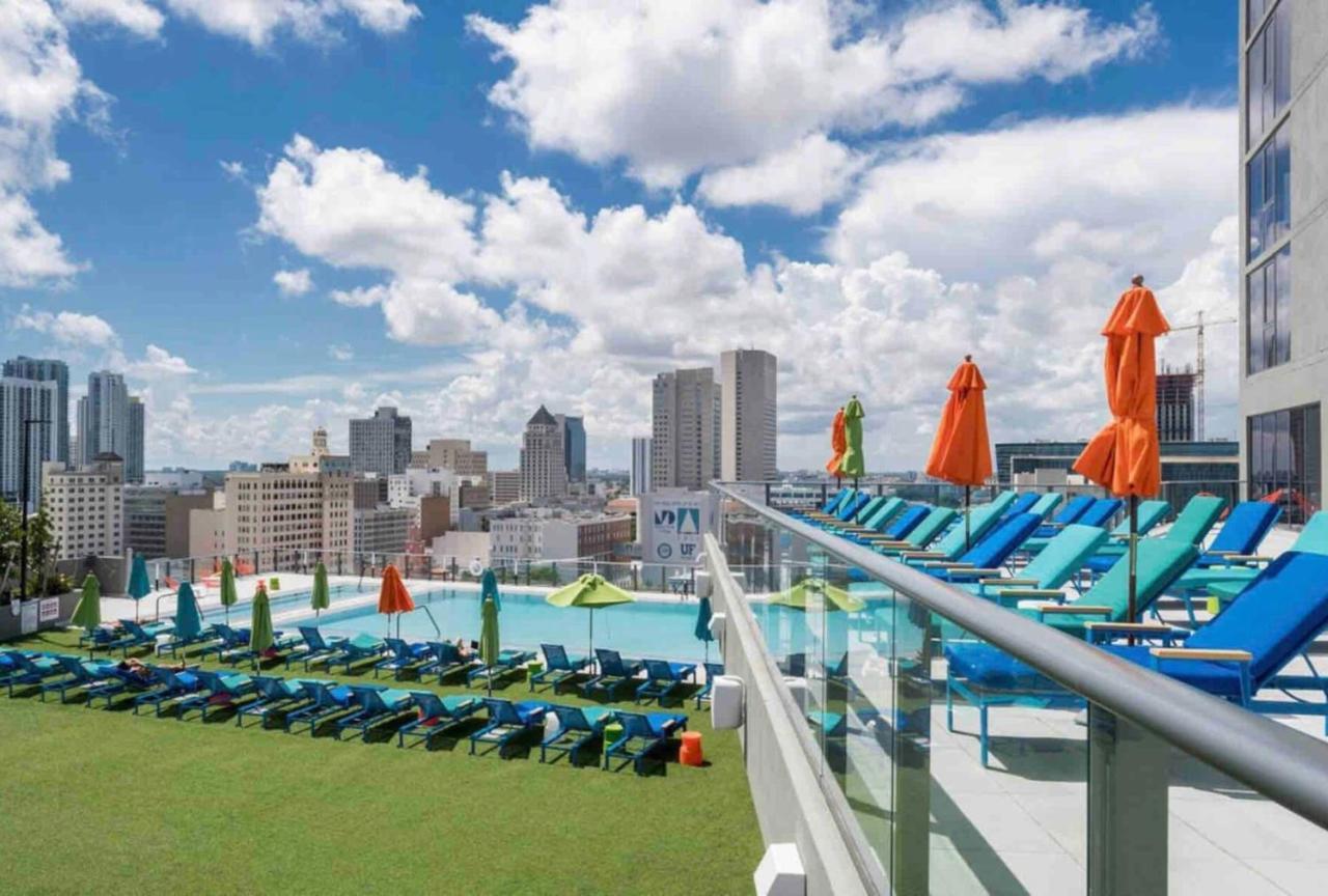 Beautiful Downtown Ocean View. Apartamento Miami Exterior foto